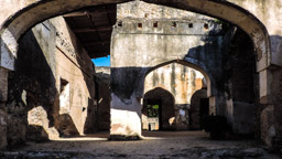 Mtoni Palaca Ruins - erbaut  1828 -1834